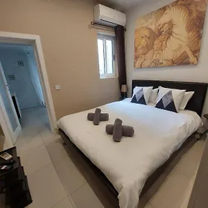 & Cozy - 1 Bedroom Appartamento La Valletta